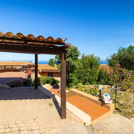 別荘 Relax Vista Mare In Moderna Con Ampio Giardino In コスタ・パラディーゾ