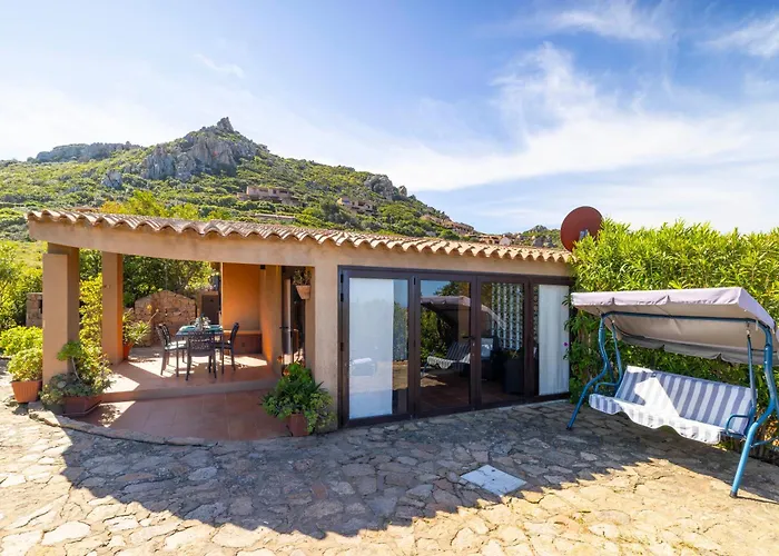 Relax Vista Mare In Moderna Con Ampio Giardino In *
