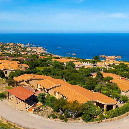 Relax Vista Mare In Moderna Con Ampio Giardino In