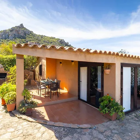 Relax Vista Mare In Moderna Con Ampio Giardino In * Коста-Парадисо